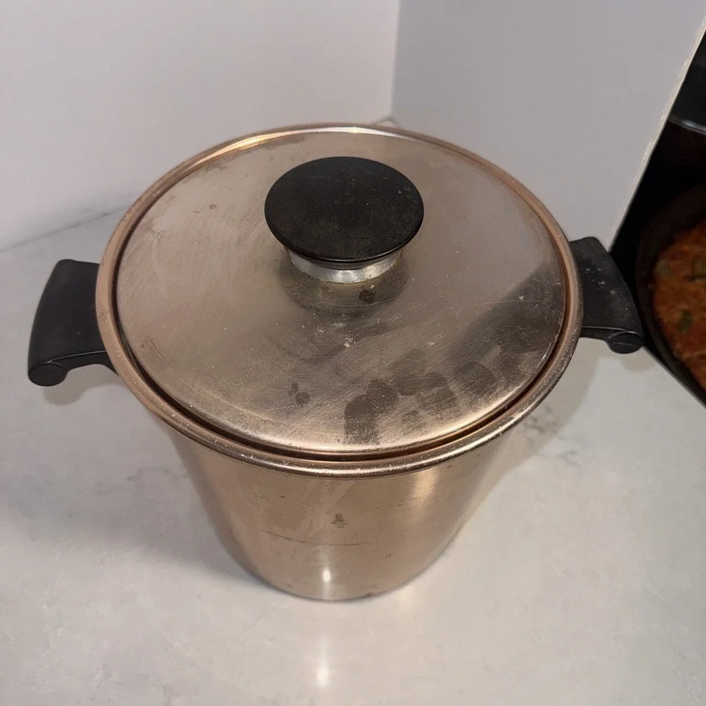 VINTAGE 1950'S REGAL SUPREME ALUMINUM PINK ICE BUCKET WINE COOLER